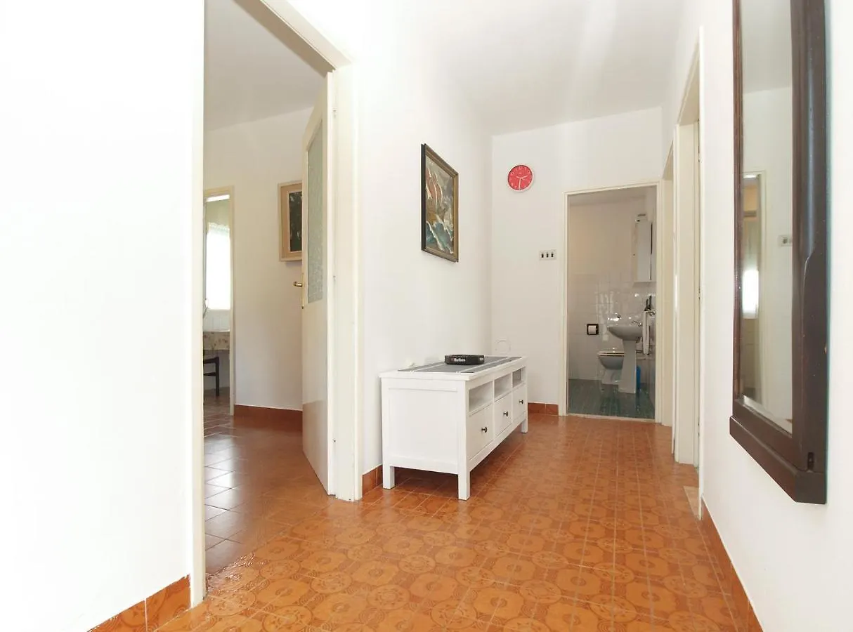 Apartment Slavica 2010 Pula 0*,  Croatia